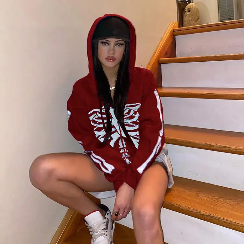 Hip-hop Hooded Sweatshirt with Sternum Print