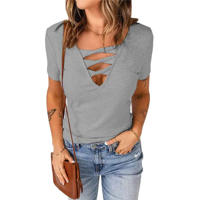 European American Women's Plus Size V-neck Pullover Top