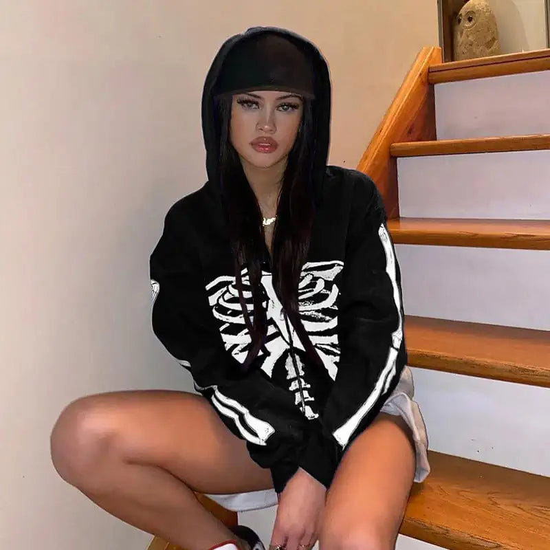 Hip-hop Hooded Sweatshirt with Sternum Print